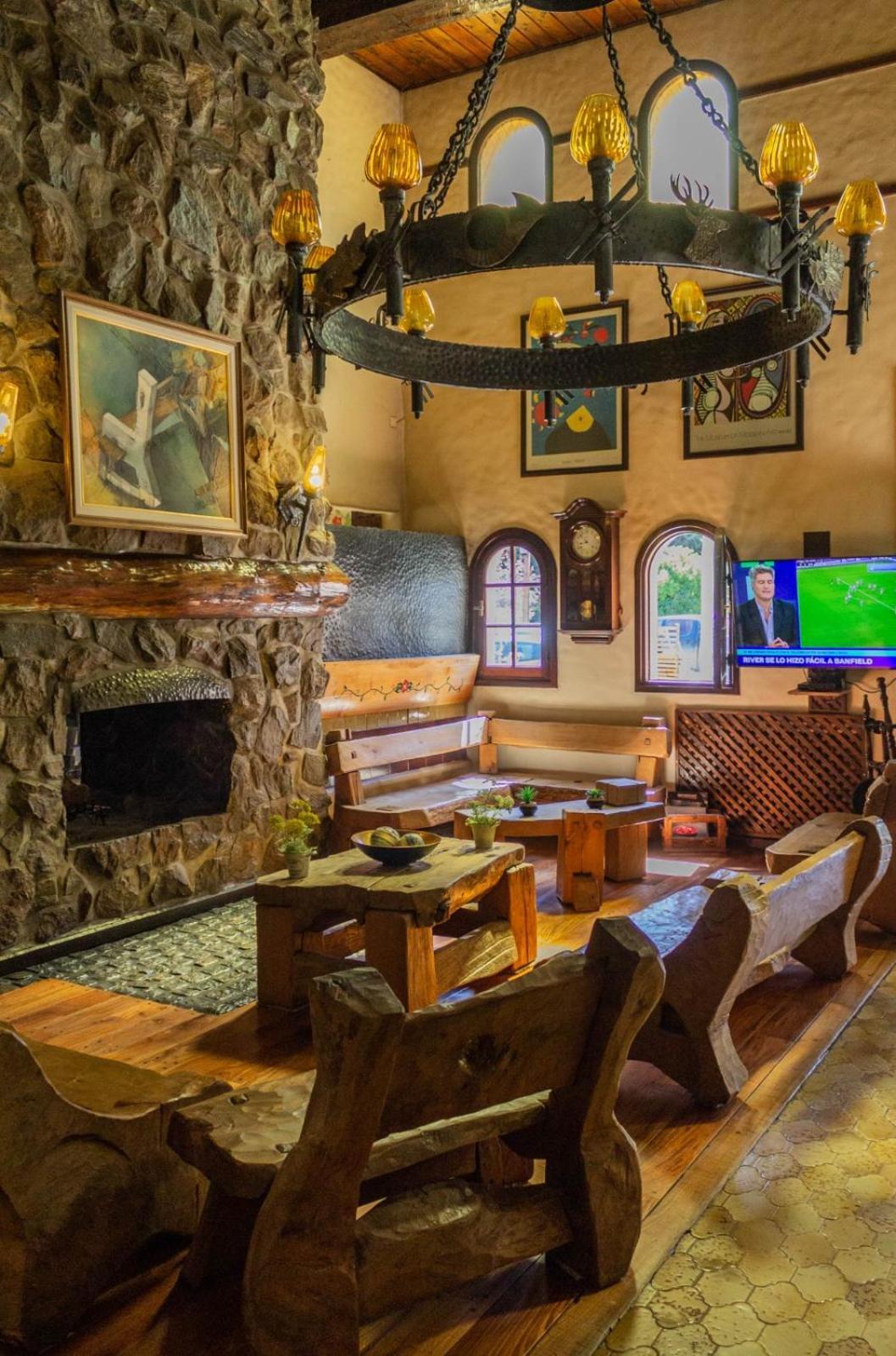 Hosteria La Posta Del Cazador San Martín de los Andes Buitenkant foto