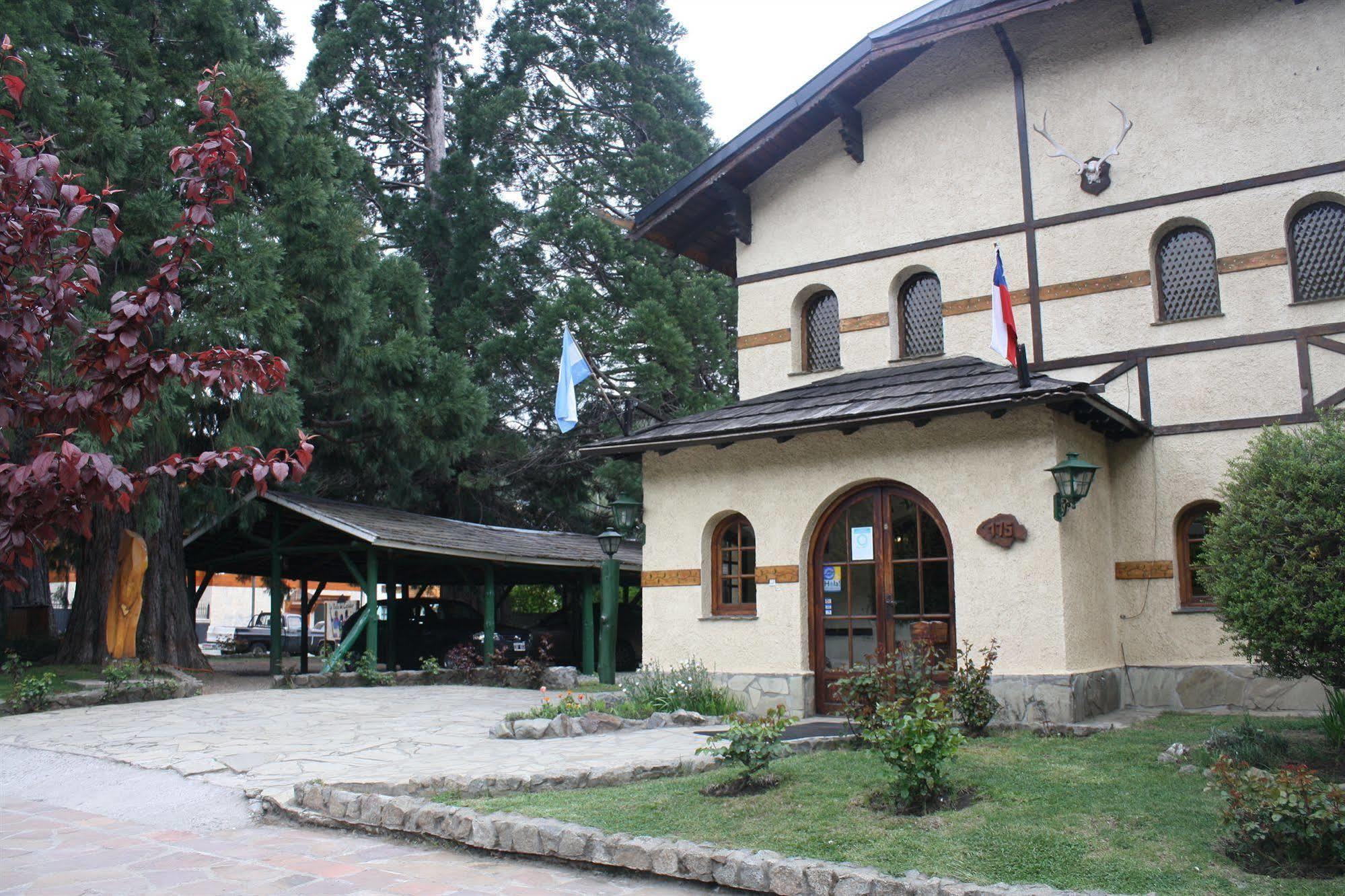 Hosteria La Posta Del Cazador San Martín de los Andes Buitenkant foto