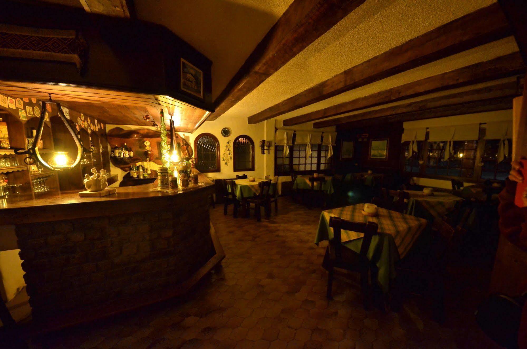 Hosteria La Posta Del Cazador San Martín de los Andes Buitenkant foto